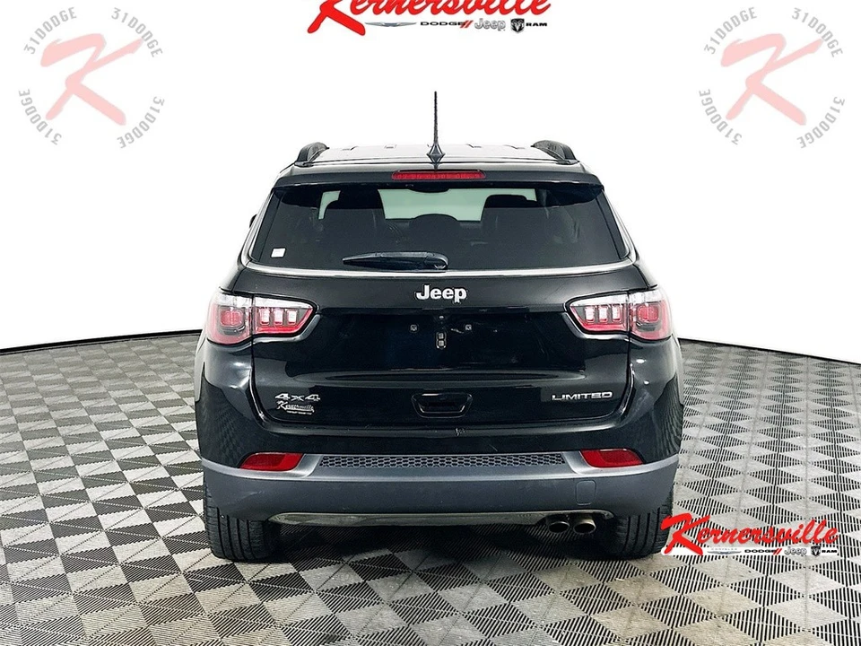 2022 Jeep Compass - Image 6 of 21