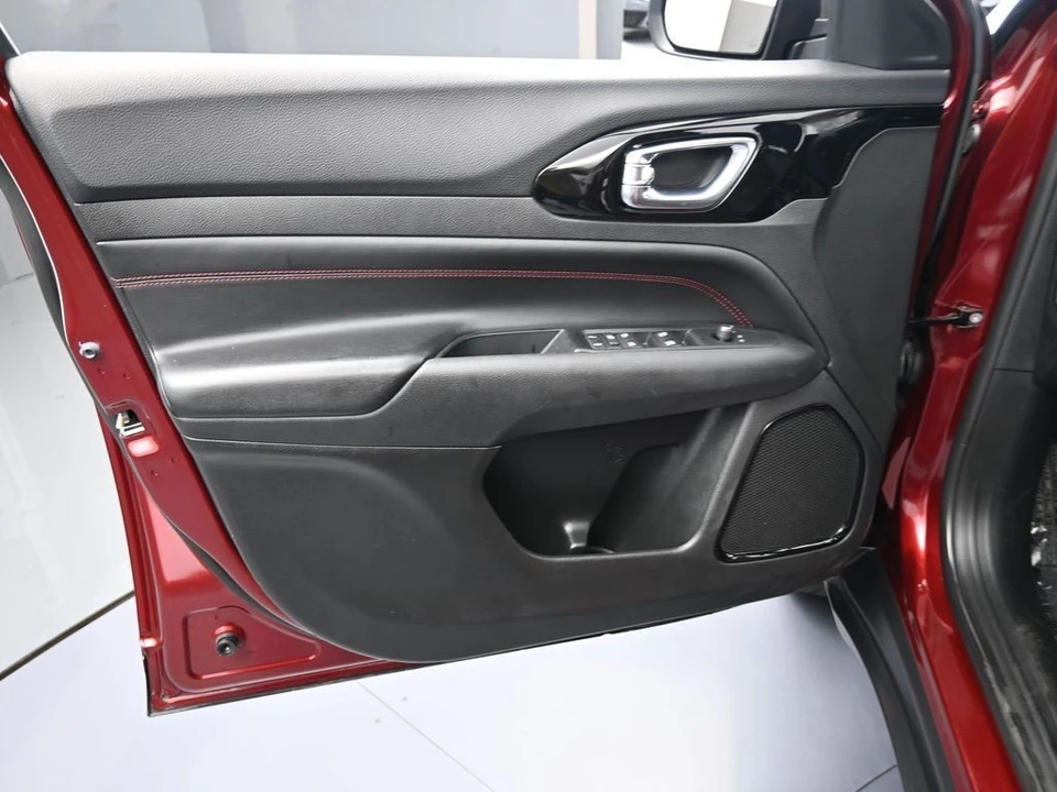 2022 Jeep Compass - Image 12 of 12