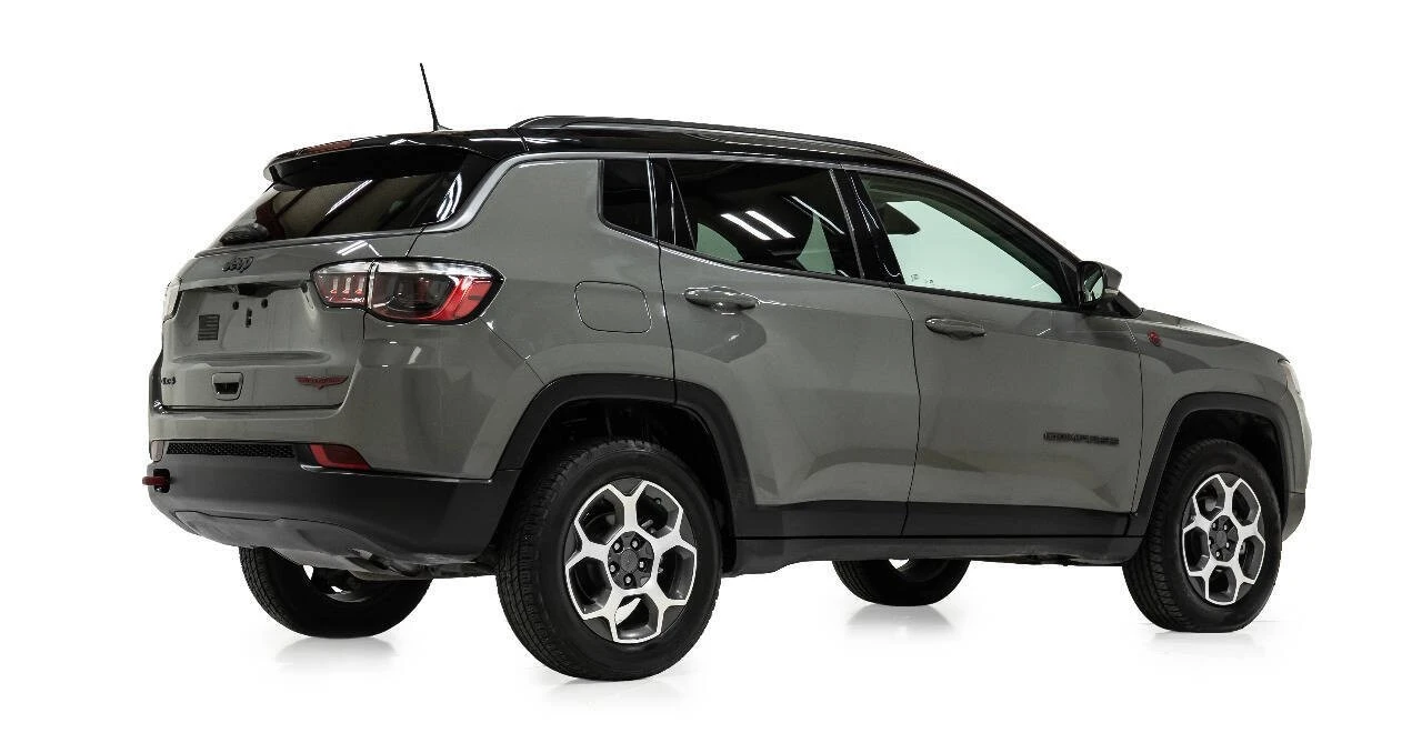 2022 Jeep Compass - Image 3 of 12