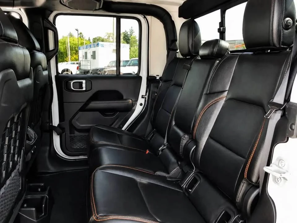 2022 Jeep JT Gladiator - Image 15 of 19