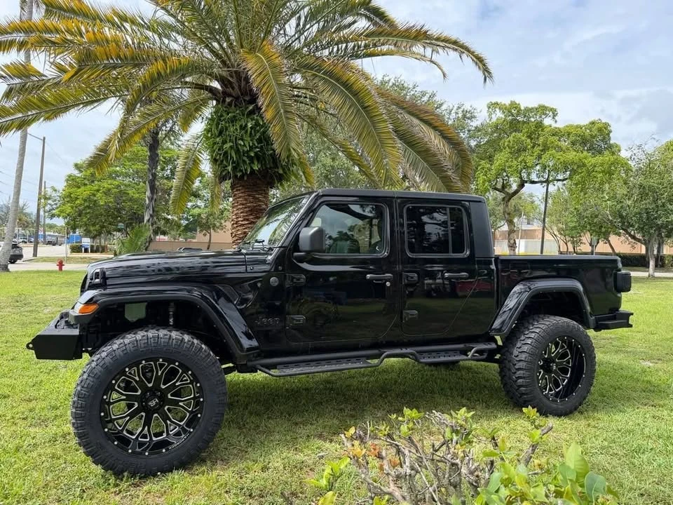 2022 Jeep JT Gladiator - Image 10 of 20