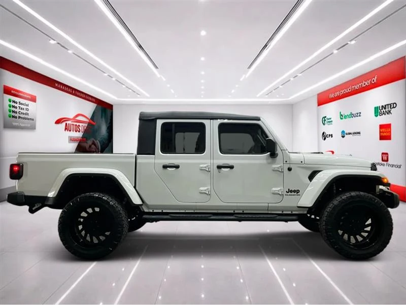 2022 Jeep JT Gladiator - Image 9 of 20