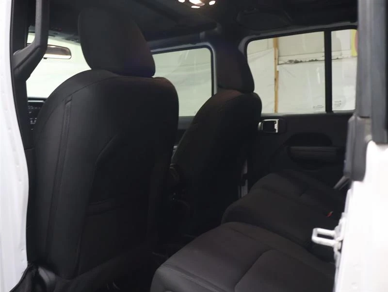 2022 Jeep JT Gladiator - Image 15 of 20