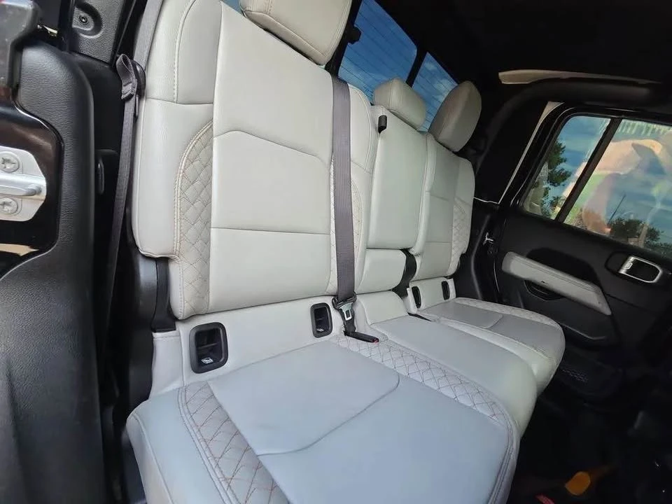 2022 Jeep JT Gladiator - Image 14 of 20