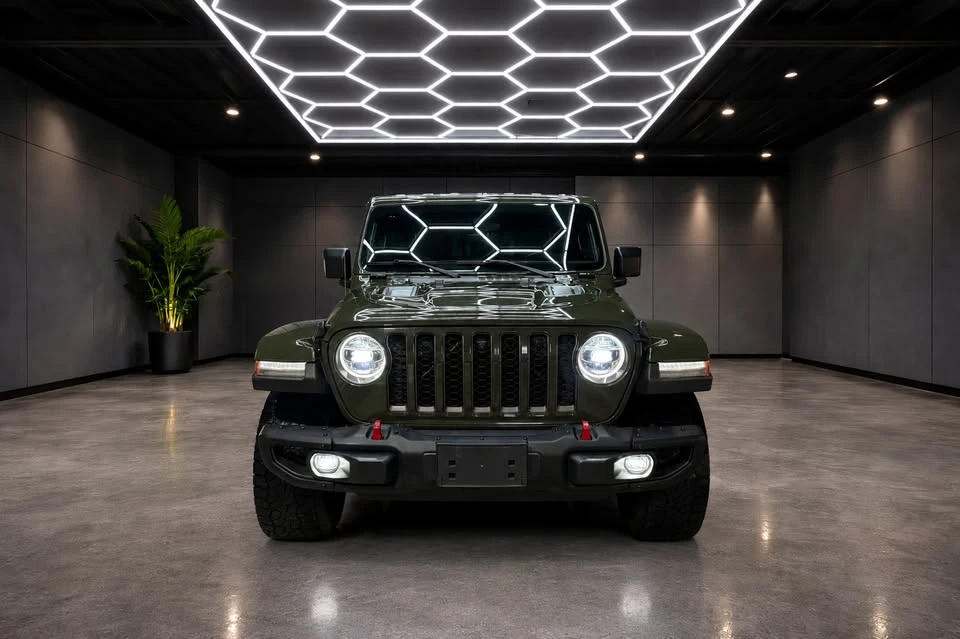 2022 Jeep JT Gladiator - Image 2 of 14