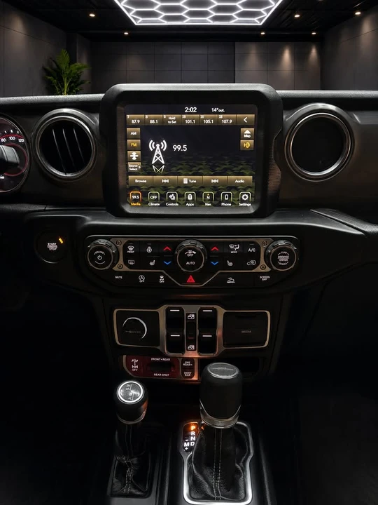 2022 Jeep JT Gladiator - Image 8 of 14