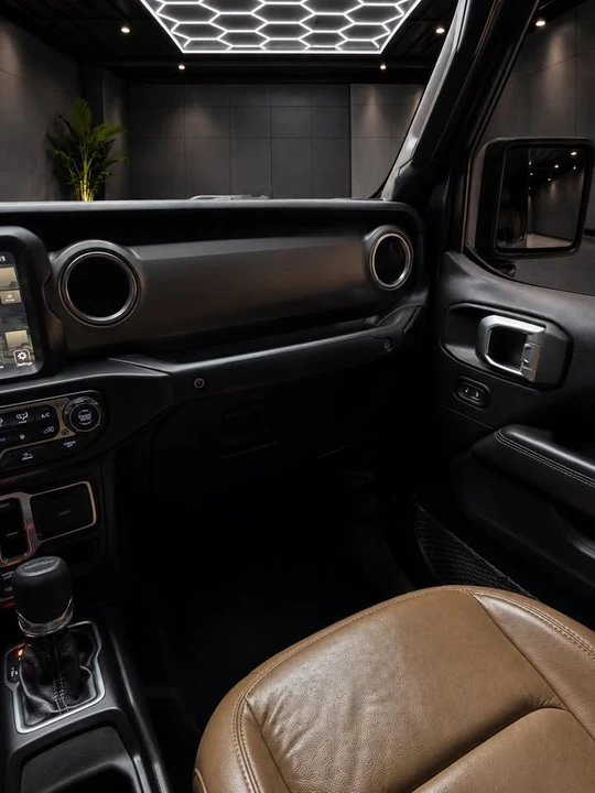 2022 Jeep JT Gladiator - Image 10 of 14