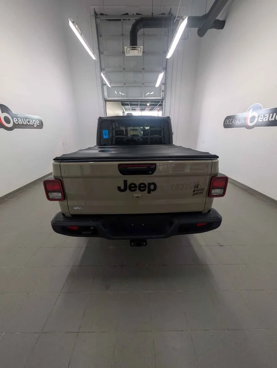 2022 Jeep JT Gladiator - Image 3 of 9