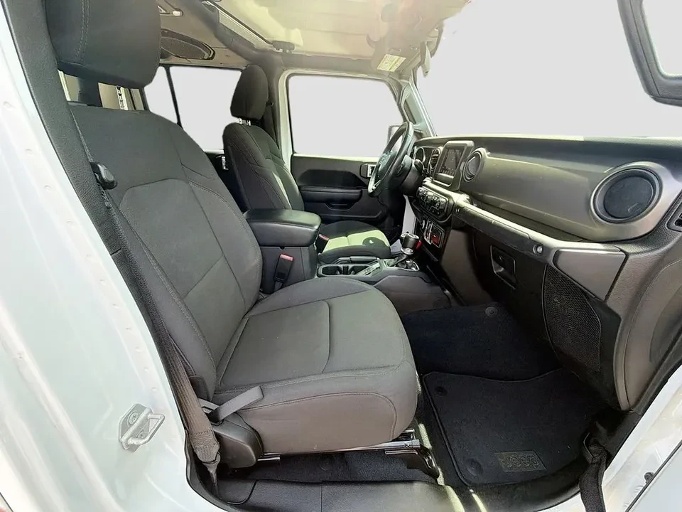 2022 Jeep JT Gladiator - Image 13 of 19