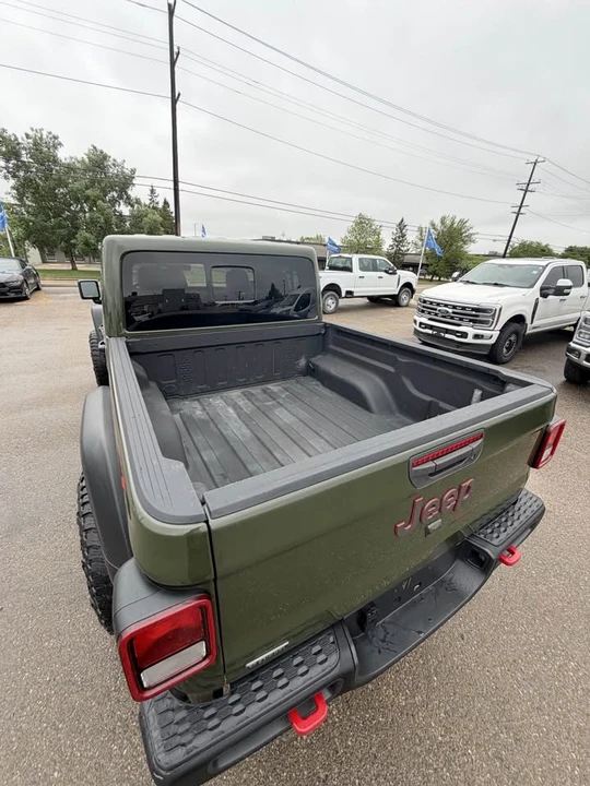 2022 Jeep JT Gladiator - Image 4 of 13