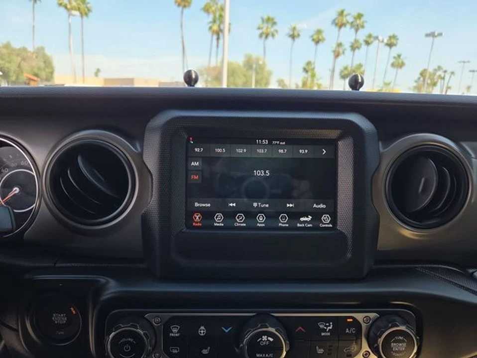 2022 Jeep JT Gladiator - Image 16 of 20