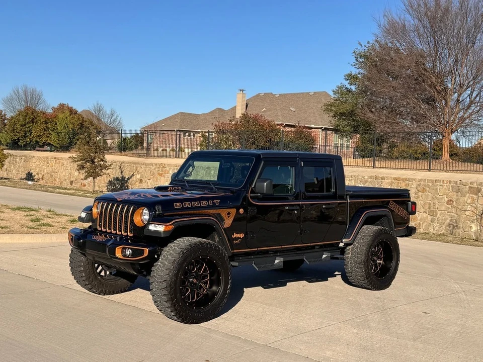 2022 Jeep JT Gladiator - Image 2 of 21