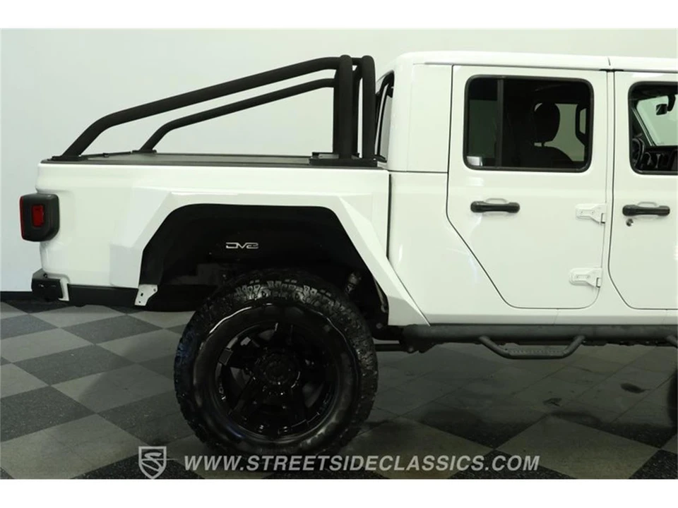 2022 Jeep JT Gladiator - Image 28 of 31