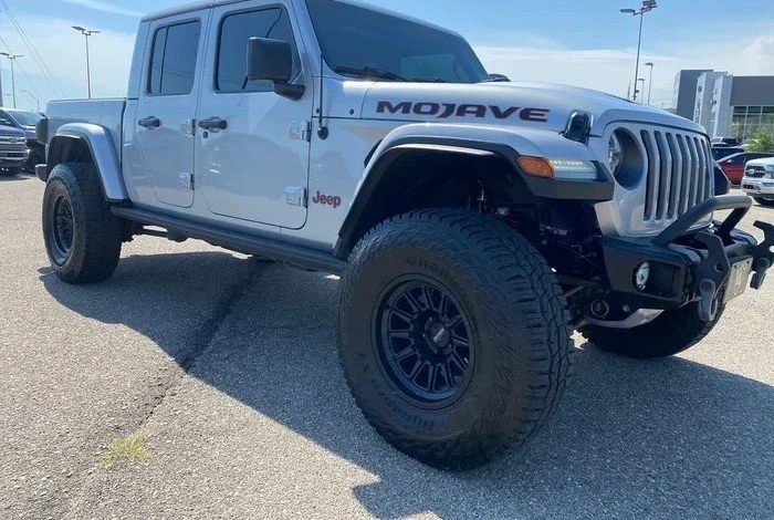 2022 Jeep JT Gladiator - Image 2 of 19