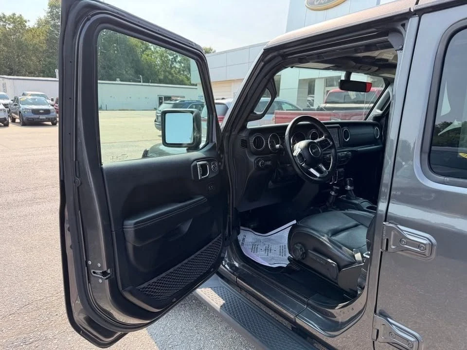 2022 Jeep JT Gladiator - Image 18 of 20