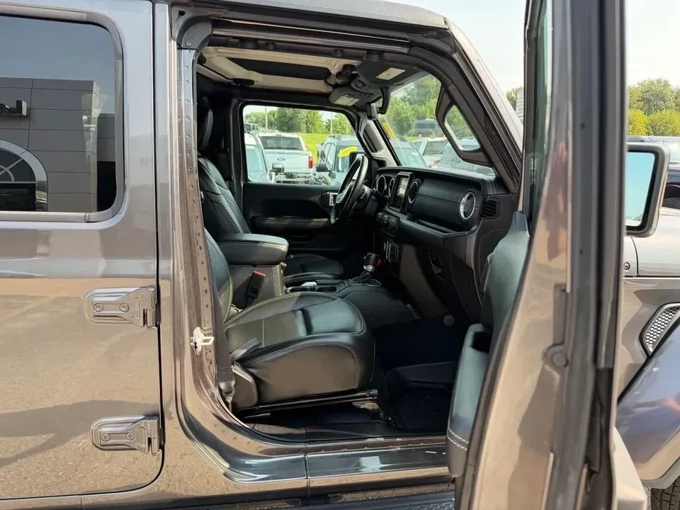 2022 Jeep JT Gladiator - Image 15 of 20