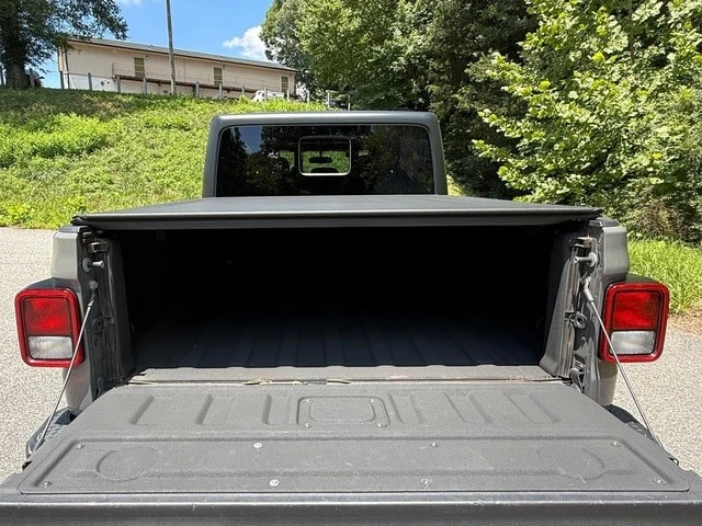 2022 Jeep JT Gladiator - Image 8 of 27