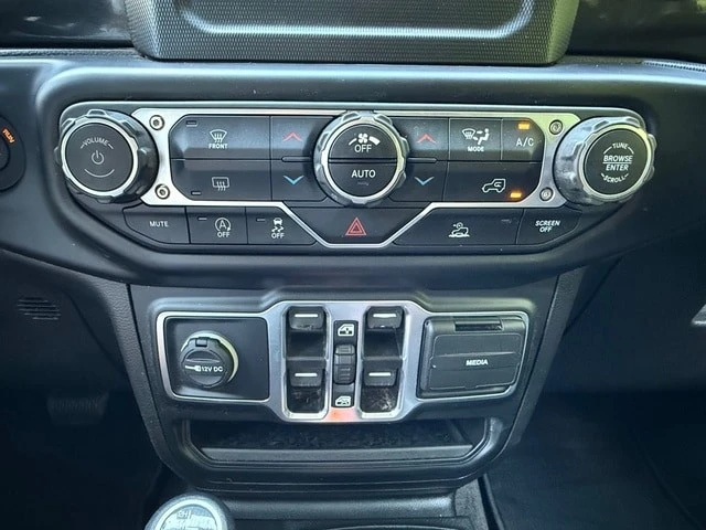 2022 Jeep JT Gladiator - Image 22 of 27