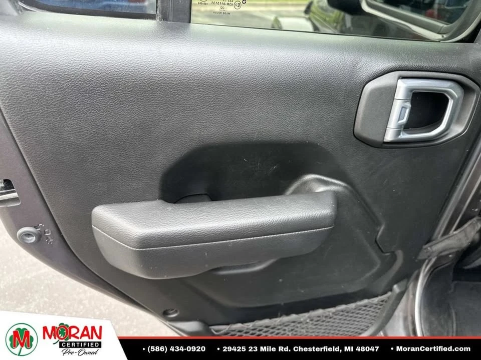 2022 Jeep JT Gladiator - Image 13 of 20