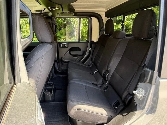 2022 Jeep JT Gladiator - Image 15 of 27