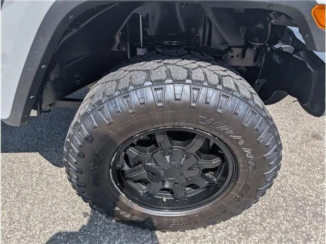 2022 Jeep JT Gladiator - Image 12 of 20