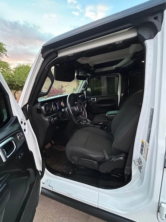 2022 Jeep JT Gladiator - Image 9 of 9