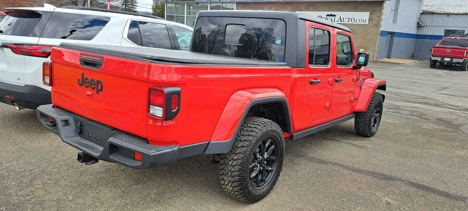 2022 Jeep JT Gladiator - Image 4 of 12