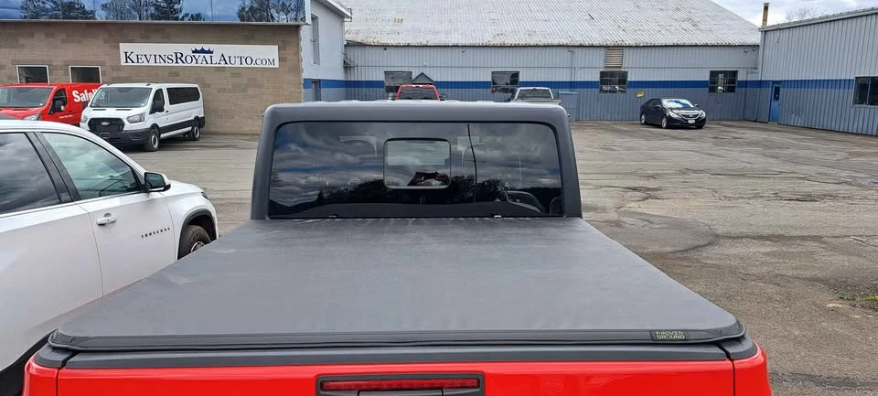 2022 Jeep JT Gladiator - Image 6 of 12