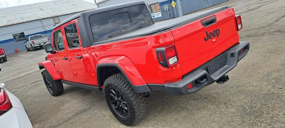 2022 Jeep JT Gladiator - Image 5 of 12