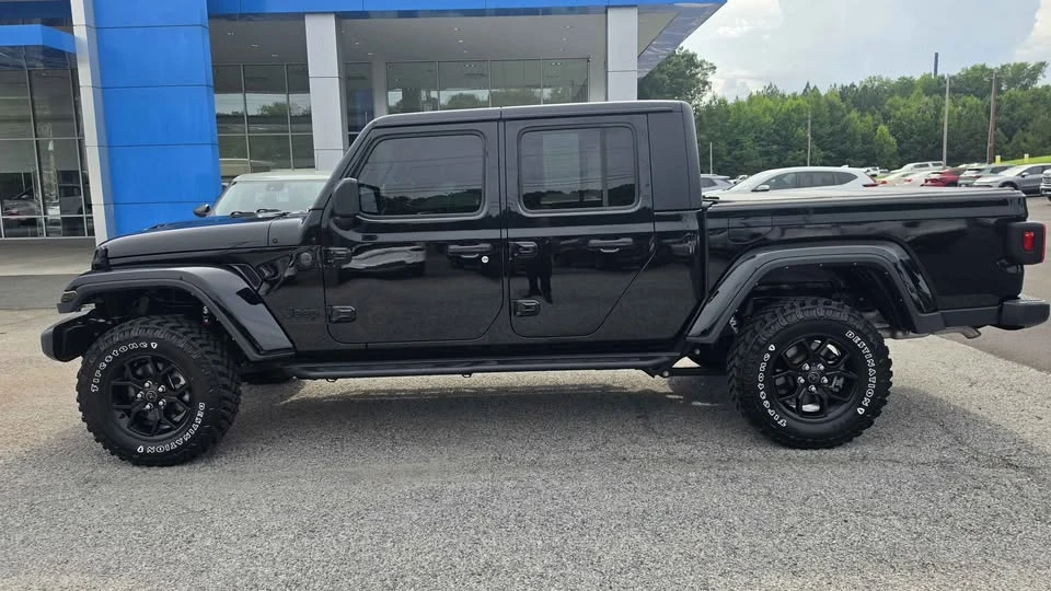 2022 Jeep JT Gladiator - Image 8 of 16