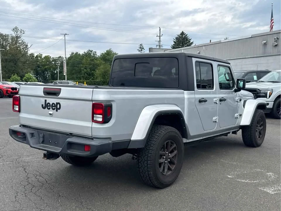 2022 Jeep JT Gladiator - Image 5 of 15