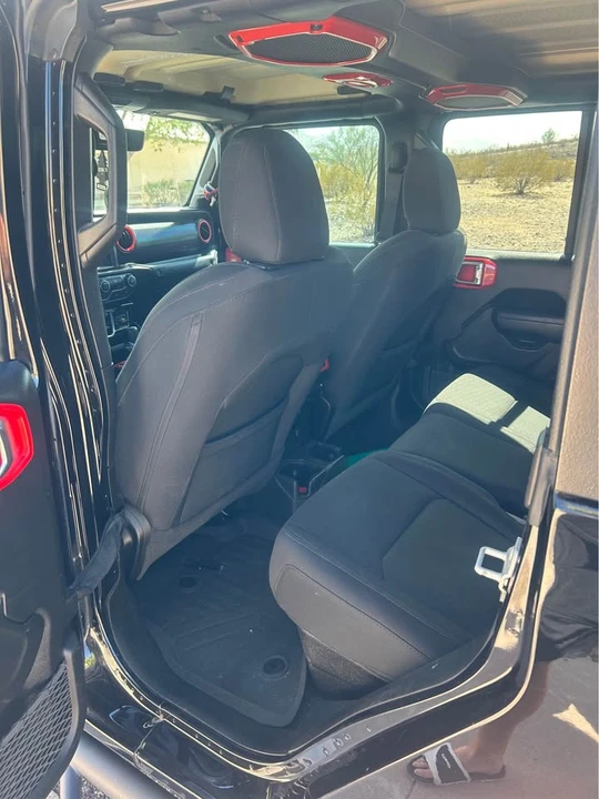 2022 Jeep JT Gladiator - Image 11 of 12