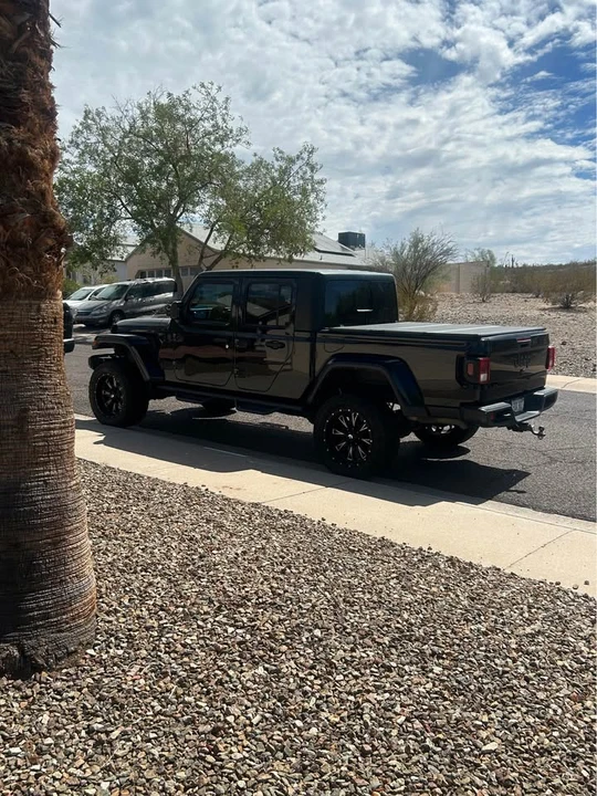 2022 Jeep JT Gladiator - Image 3 of 12