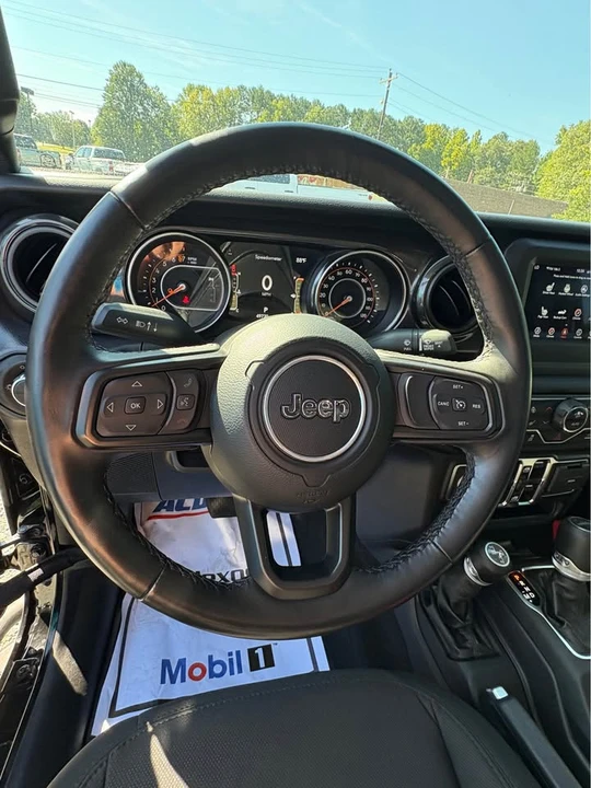 2022 Jeep JT Gladiator - Image 10 of 13