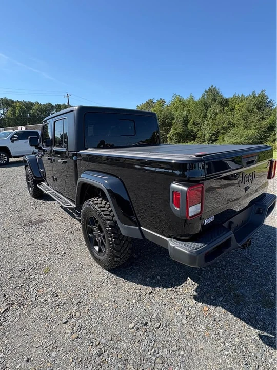 2022 Jeep JT Gladiator - Image 5 of 13