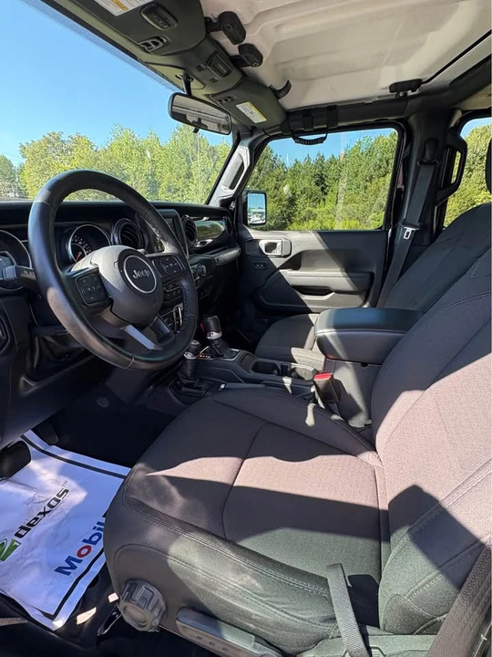 2022 Jeep JT Gladiator - Image 9 of 13