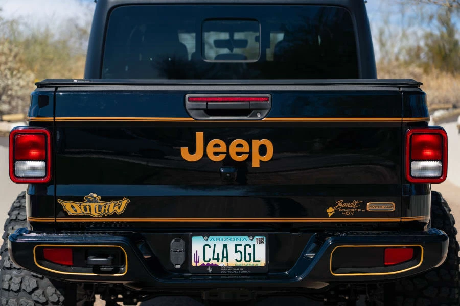 2022 Jeep JT Gladiator - Image 9 of 28