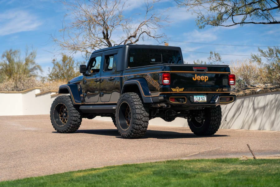 2022 Jeep JT Gladiator - Image 15 of 28