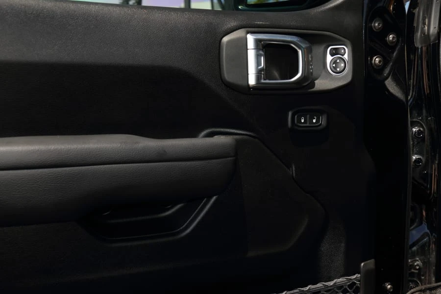2022 Jeep JT Gladiator - Image 22 of 31