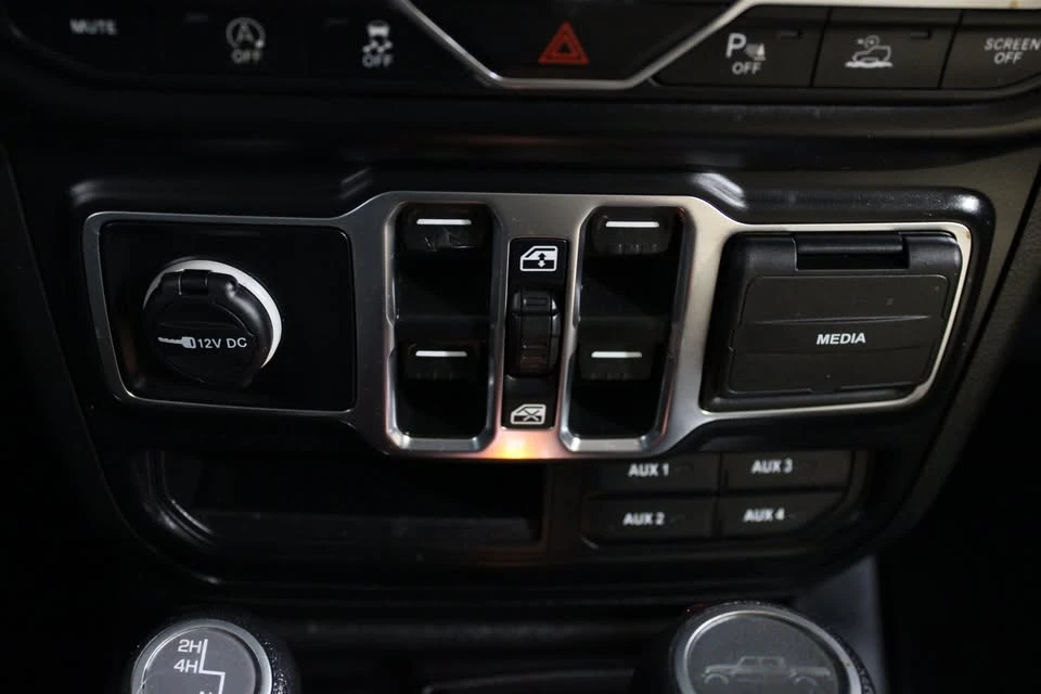 2022 Jeep JT Gladiator - Image 15 of 20