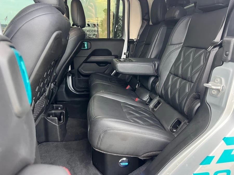 2022 Jeep JT Gladiator - Image 13 of 14