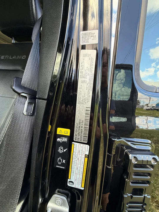 2022 Jeep JT Gladiator - Image 11 of 18