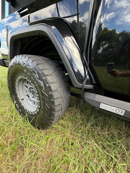 2022 Jeep JT Gladiator - Image 18 of 18