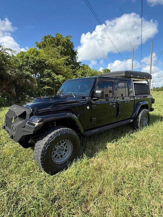 2022 Jeep JT Gladiator - Image 2 of 18