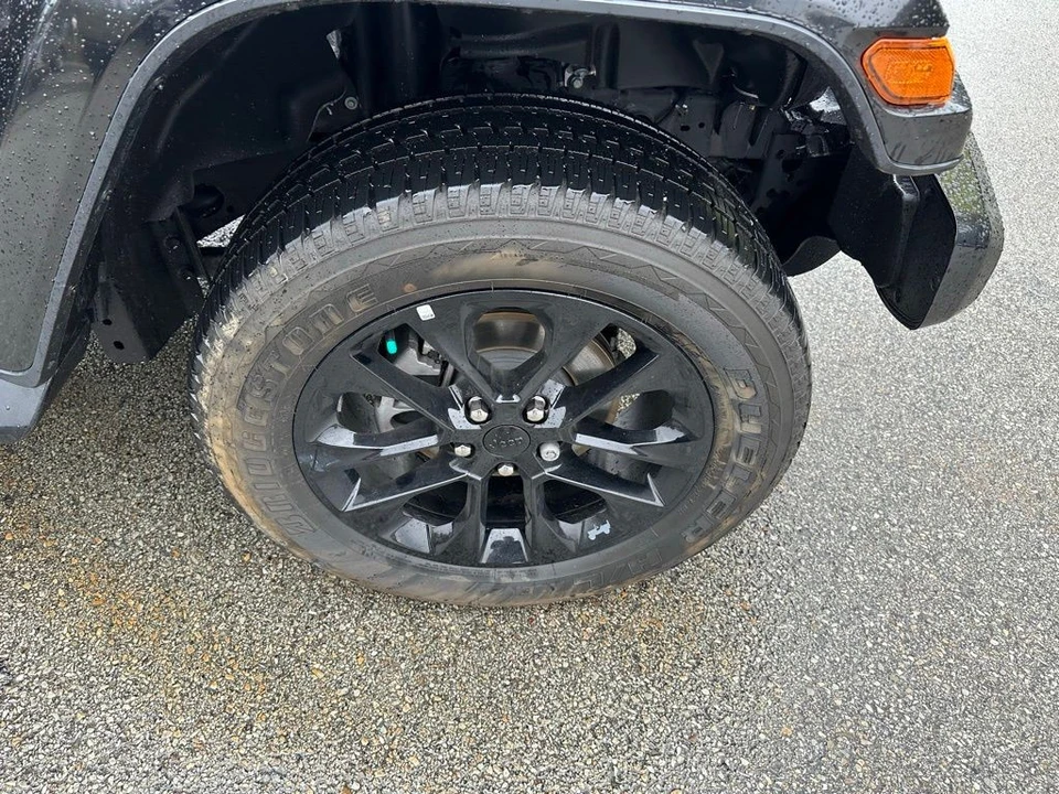 2022 Jeep JT Gladiator - Image 11 of 12