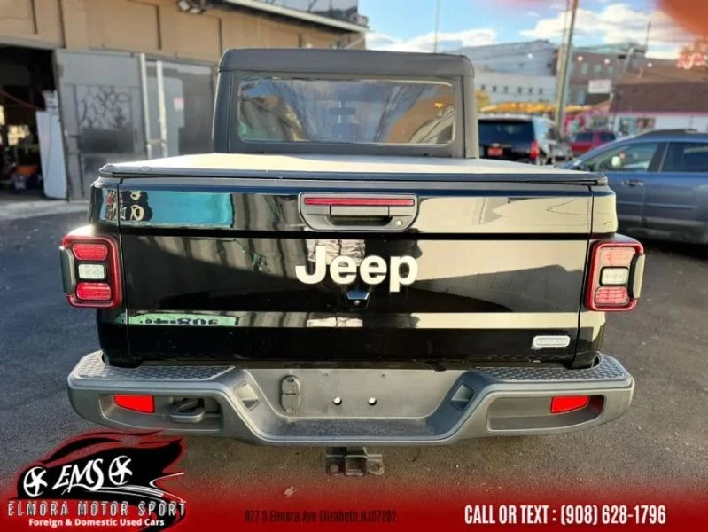 2022 Jeep JT Gladiator - Image 9 of 12