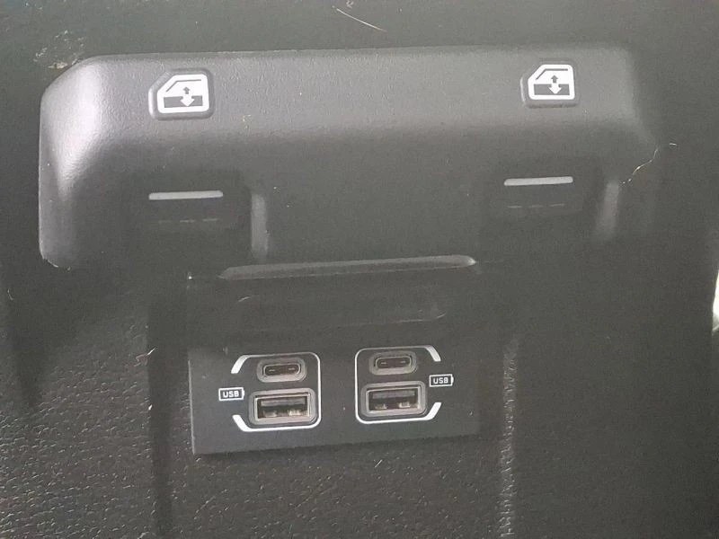 2022 Jeep JT Gladiator - Image 10 of 12