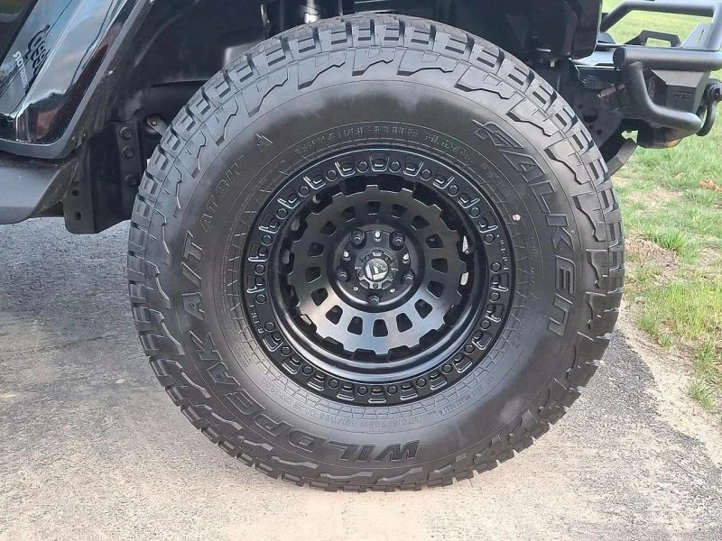 2022 Jeep JT Gladiator - Image 8 of 12