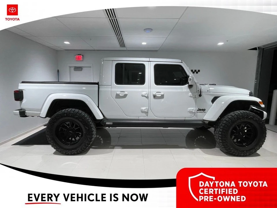 2022 Jeep JT Gladiator - Image 2 of 10