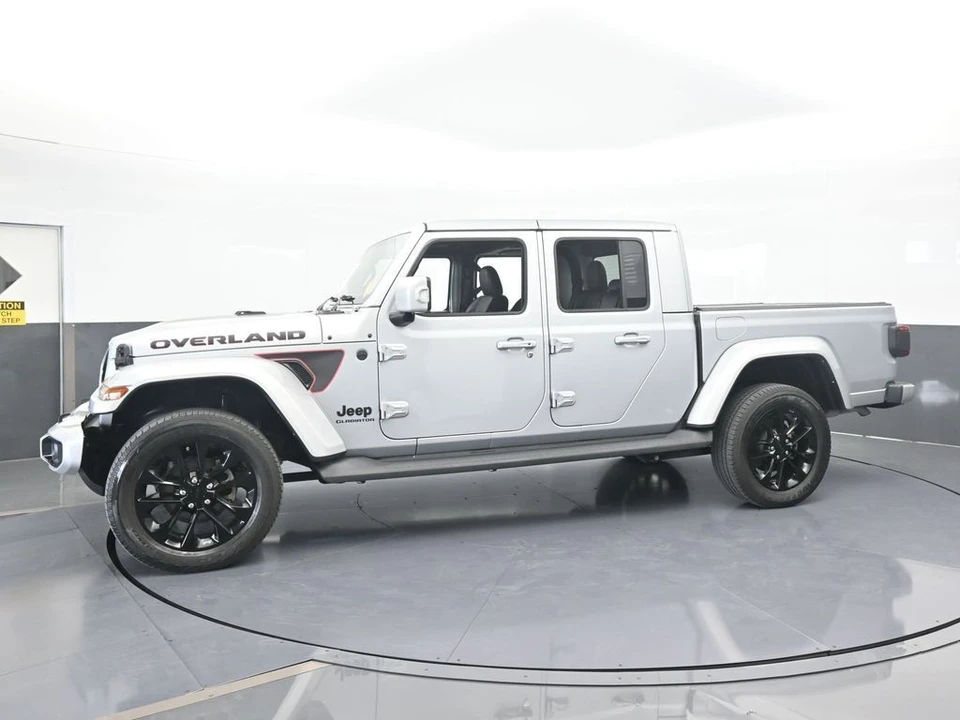 2022 Jeep JT Gladiator - Image 2 of 12